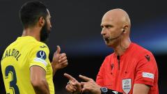 Referee Sergey Karasev